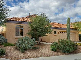 8067 N Faded Leaf Dr, Tucson, AZ 85743