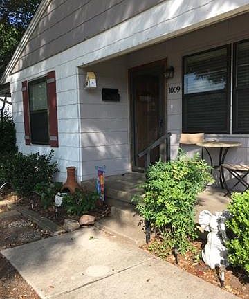 2nd image of 1009 Tosch Ln