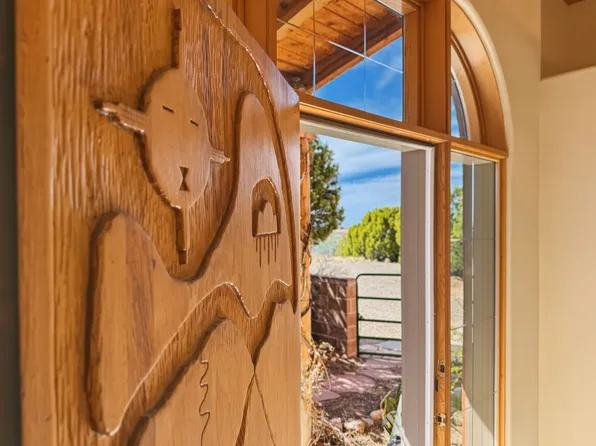 1331 Sierra Azul APT B, Santa Fe, NM 87507