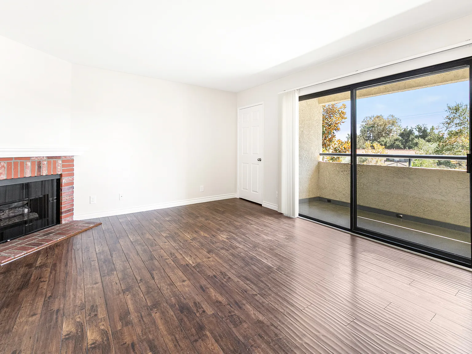 1 bed, $1,845 — Photo 3