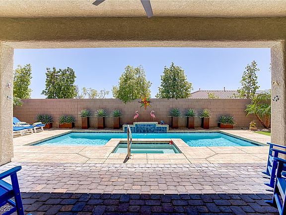 5th image of 9779 Mosaic Canyon Ct