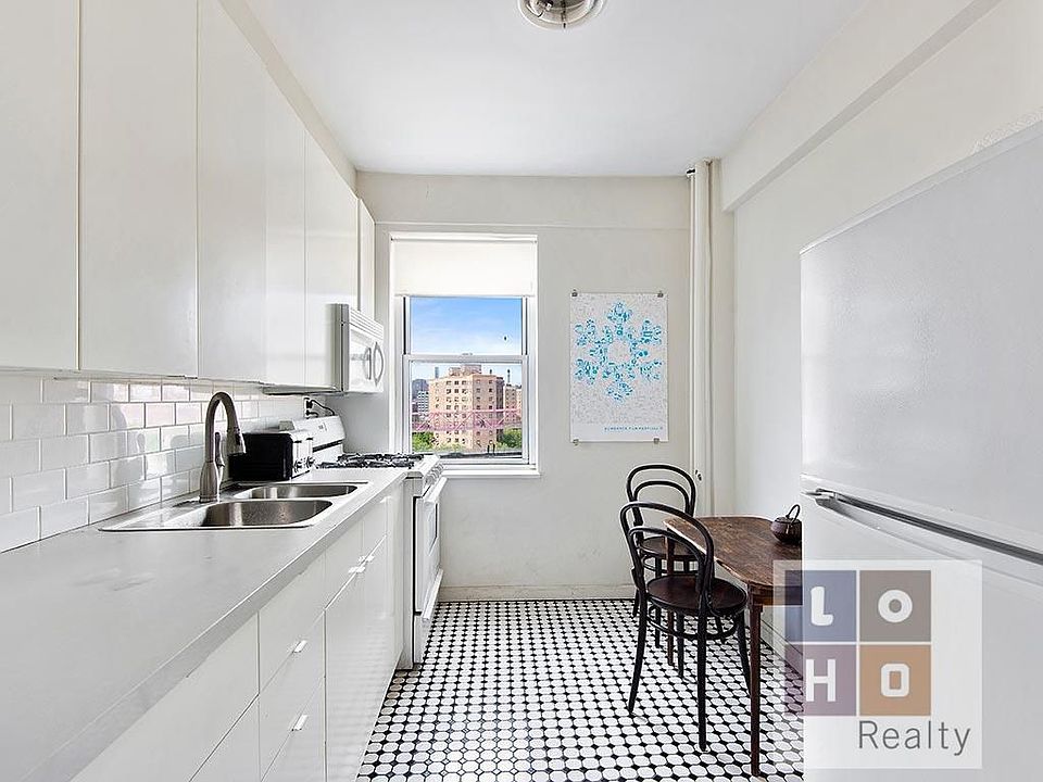 1st image of 530 Grand St APT F10d