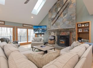 28 Mountain View Dr, Ludlow, VT 05149