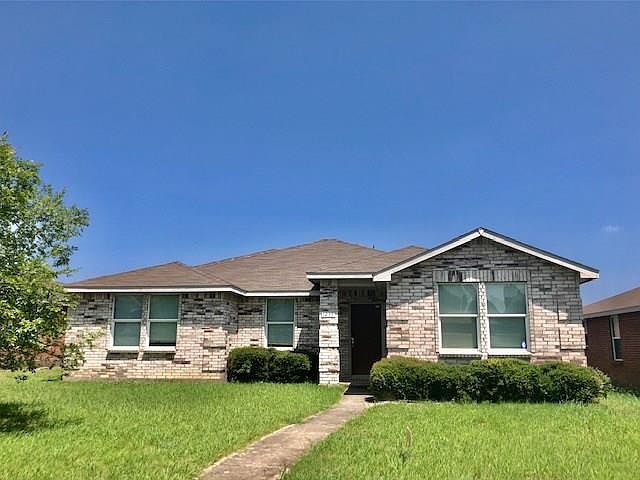 1st image of 1233 Candler Dr