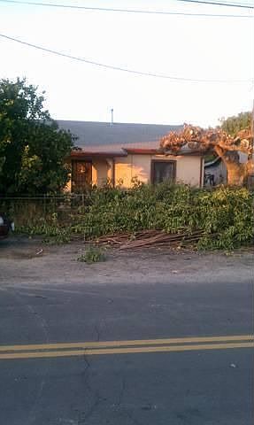 2nd image of 1525 Glenn Ave