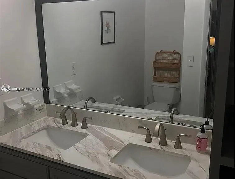 1205 Mariposa Ave #428 — Photo 14