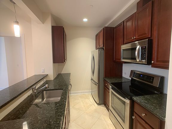 5th image of 101 Clinton St #6AA