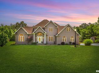 6430 Roberts Rd, Marion, IL 62959