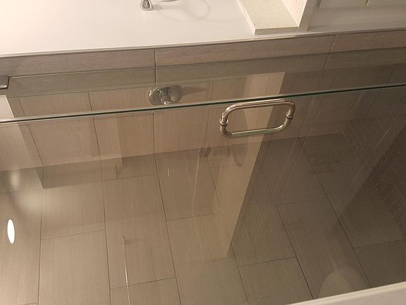 5th image of 350 N Crescent Dr APT 214