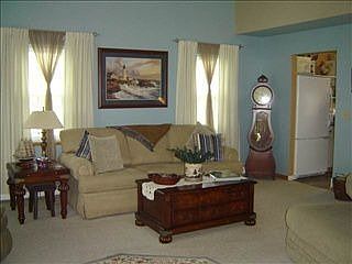 5th image of 6419 Peters Ln