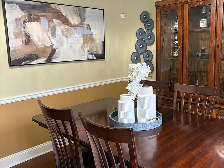 530 Barclay Ct — Photo 15