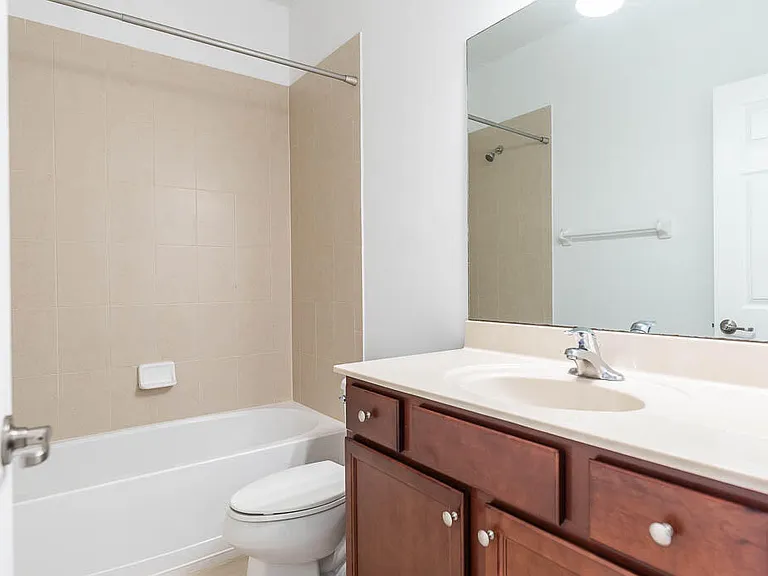 10283 Wellington Parc Dr — Photo 27