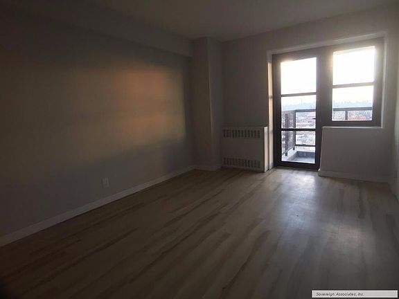 5th image of 1370 Saint Nicholas Ave APT 6S