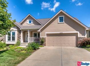 14732 Stone Ave, Omaha, NE 68116