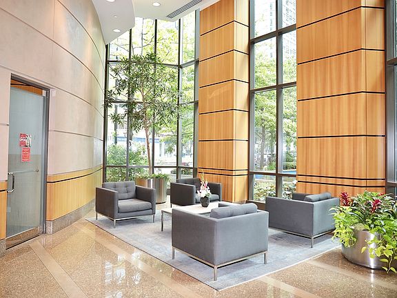 2nd image of 400 N Lasalle St #812