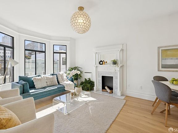 2nd image of 38 Bernard St