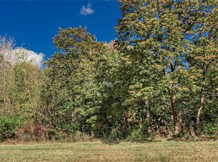 Schady Rd, Olmsted Falls, OH 44138