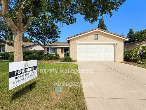 4329 Middlebury Way Photo 1