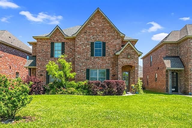 1st image of 1550 Lacadie Dr Unit 9