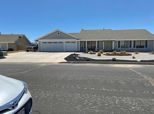 12761 Laurel Oak Rd, Victorville, CA 92392