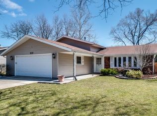 835 Ruskin Ct, Schaumburg, IL 60193