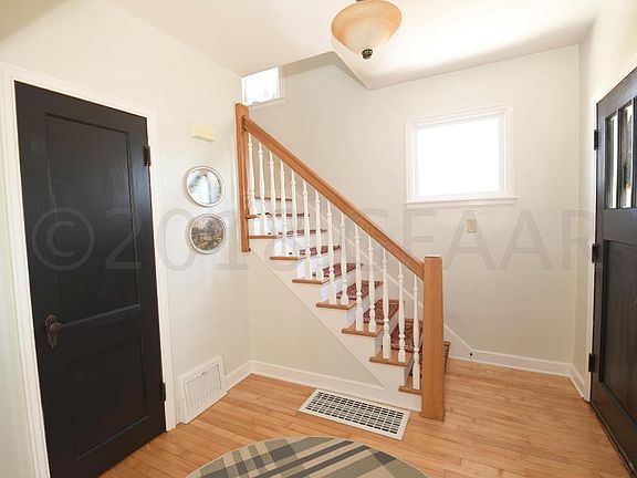 5th image of 702 Cottonwood St