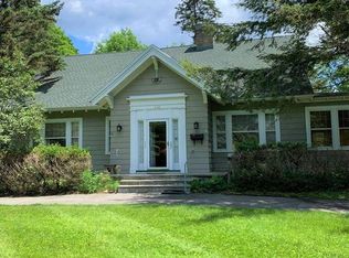 446 Park Ave, Saranac Lake, NY 12983
