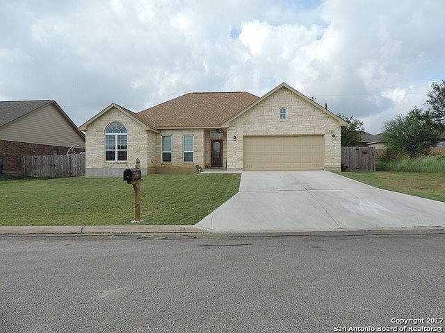 1st image of 132 Parkcrest