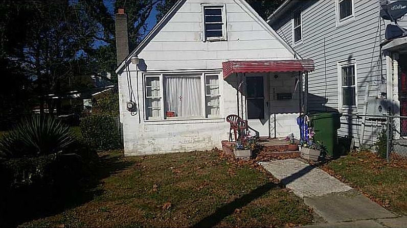 1st image of 2225 Reservoir Ave