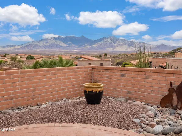 1619 W Calle Zuniga, Green Valley, AZ 85622