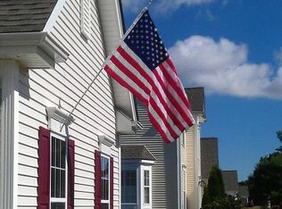 528 Raymond Rd, Plymouth, MA 02360