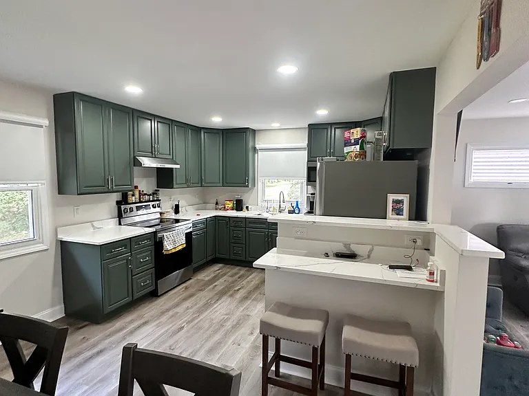 326 Bidney Dr — Photo 8