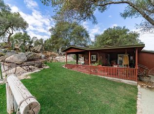 25878 White Thorne Rd, Clovis, CA 93619