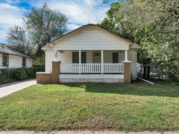 249 N Meridian Ave, Wichita, KS 67203