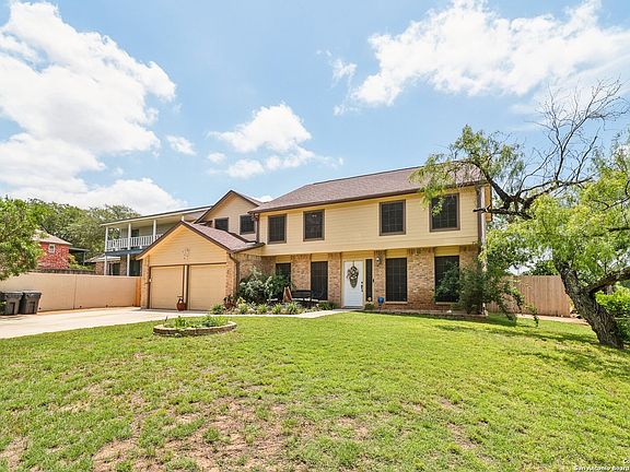 5th image of 3330 Wimbledon Dr