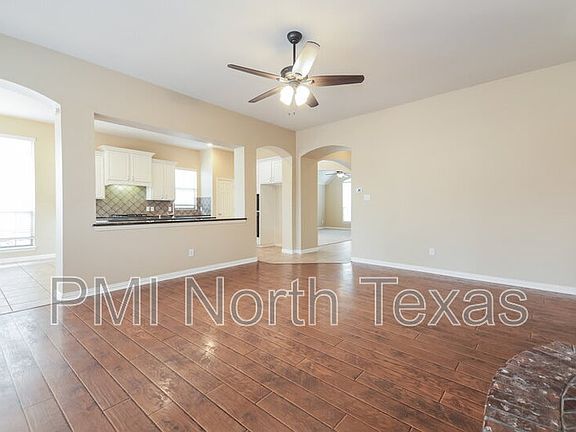 5th image of 2677 Pine Trail Dr