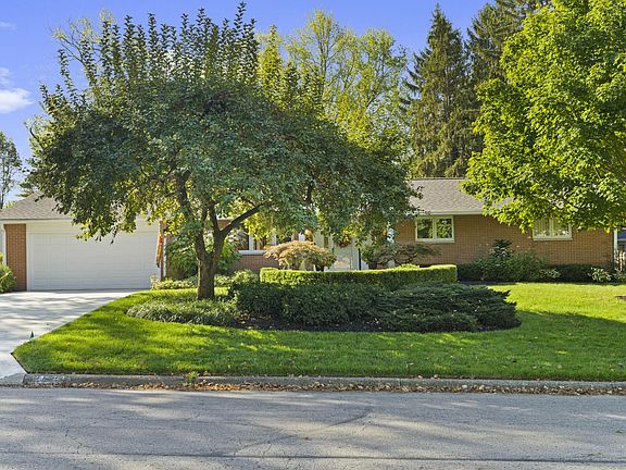 4th image of 2533 Middlesex Rd