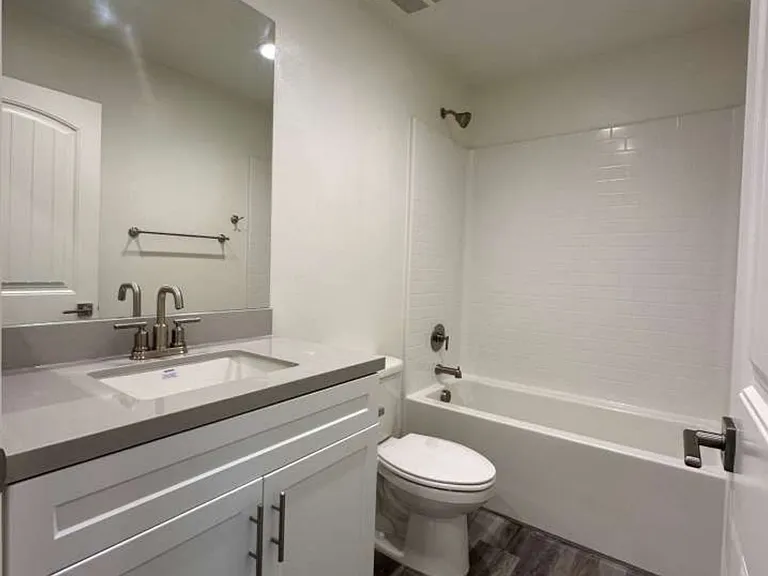 26573 Pacific St — Photo 9