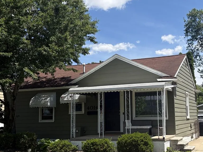 4014 Linwood Ave — Photo 3