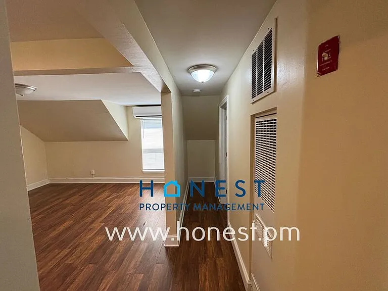 60 Cumberland St #2 — Photo 6