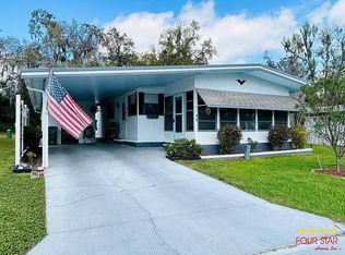 35 Kings Blvd, Leesburg, FL 34748