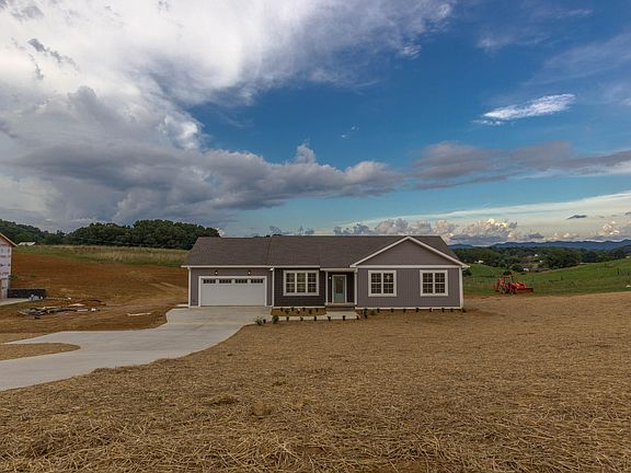 5th image of 1062 Henderson Ct