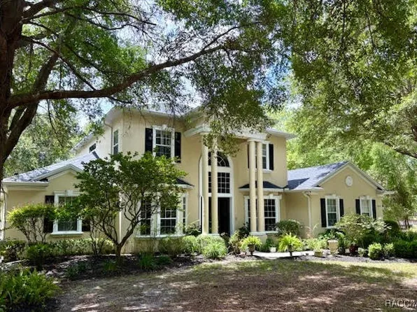 9314 W Hugh Barco Ct, Crystal River, FL 34428