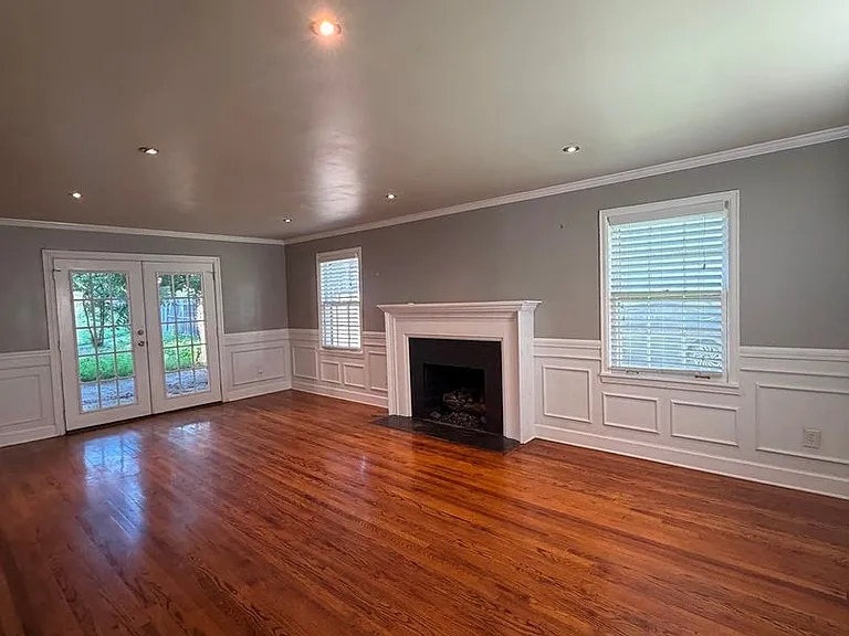 3400 N Virginia Ave — Photo 3