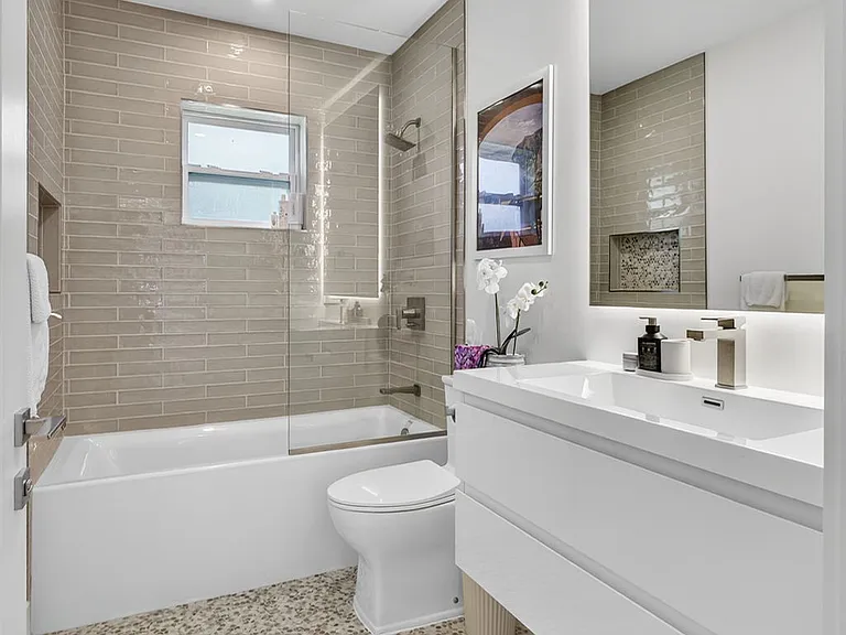 520 36th St — Photo 36
