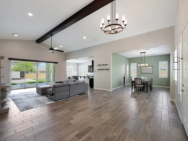 5255 N Ginning Dr — Photo 7