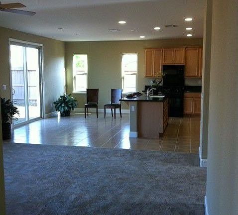 Large flowing floor plan