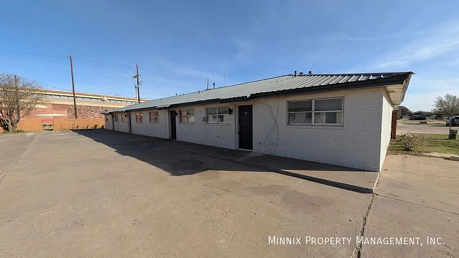 Building Photo - 5716 Brownfield Dr #C