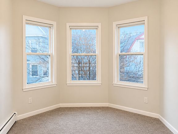 4th image of 161 S 10th St #3LA