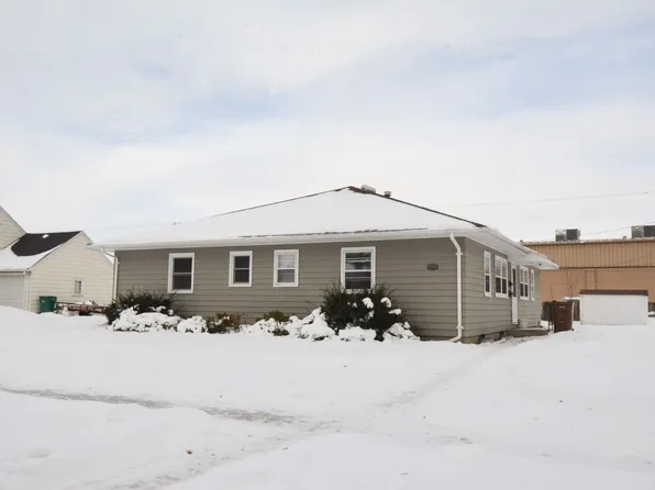 1404 2nd Ave SW, 1404 2nd Ave SW APT 1, Austin, MN 55912